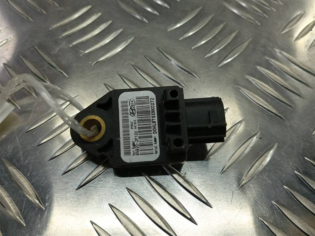 датчик удара (air bag) Hyundai GETZ 1.4 AT (97 л.с.)Getz  I рестайлинг (2005—2011) Хетчбэк 95920-2F100, 520 рублей, Москва