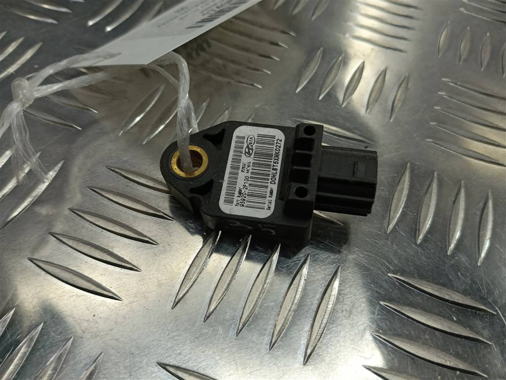 датчик удара (air bag) Hyundai GETZ 1.4 AT (97 л.с.)Getz  I рестайлинг (2005—2011) Хетчбэк 95920-2F100, 520 рублей, Москва