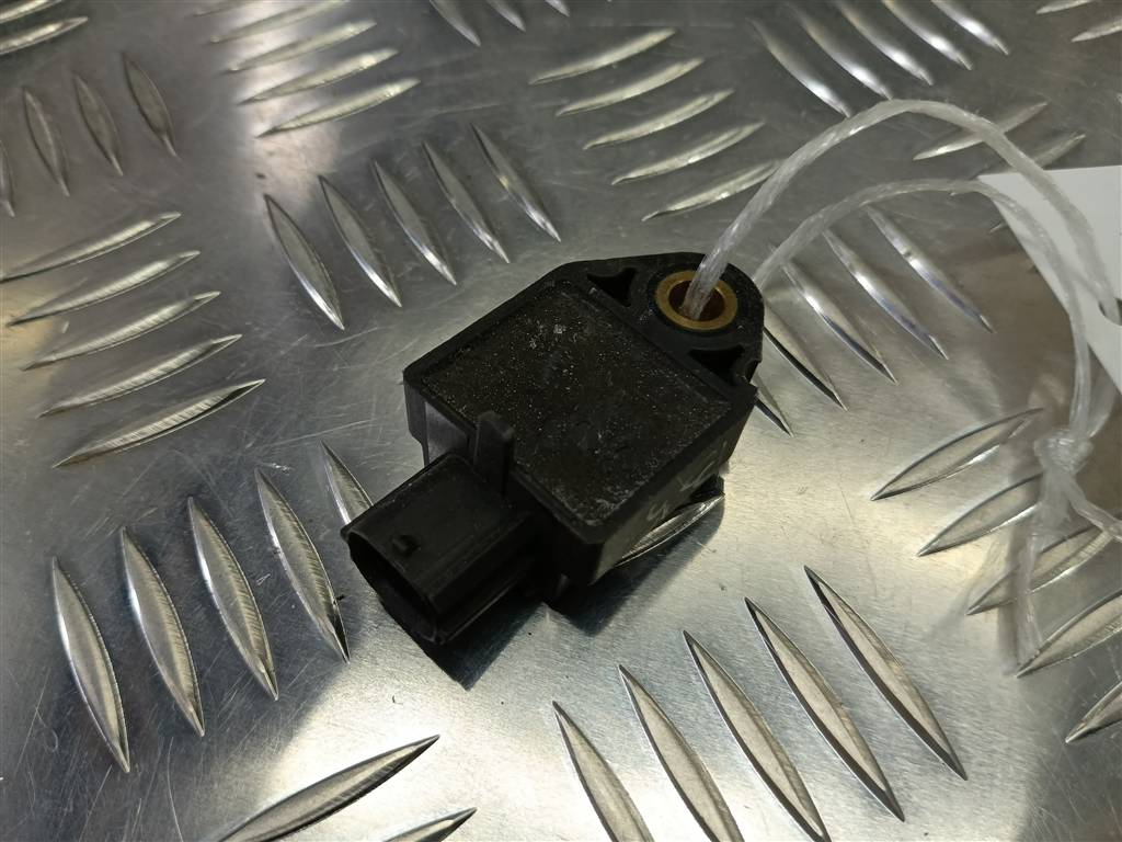 датчик удара (air bag) Hyundai GETZ 1.4 AT (97 л.с.)Getz  I рестайлинг (2005—2011) Хетчбэк 95920-2F100, 520 рублей, Москва