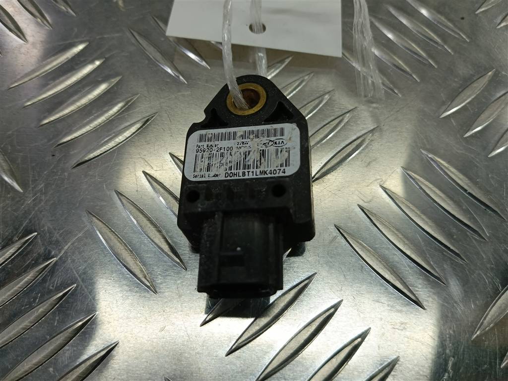 датчик удара (air bag) Hyundai GETZ 1.1 MT (66 л.с.)Getz  I рестайлинг (2005—2011) Хетчбэк 95920-2F100, 520 рублей, Москва