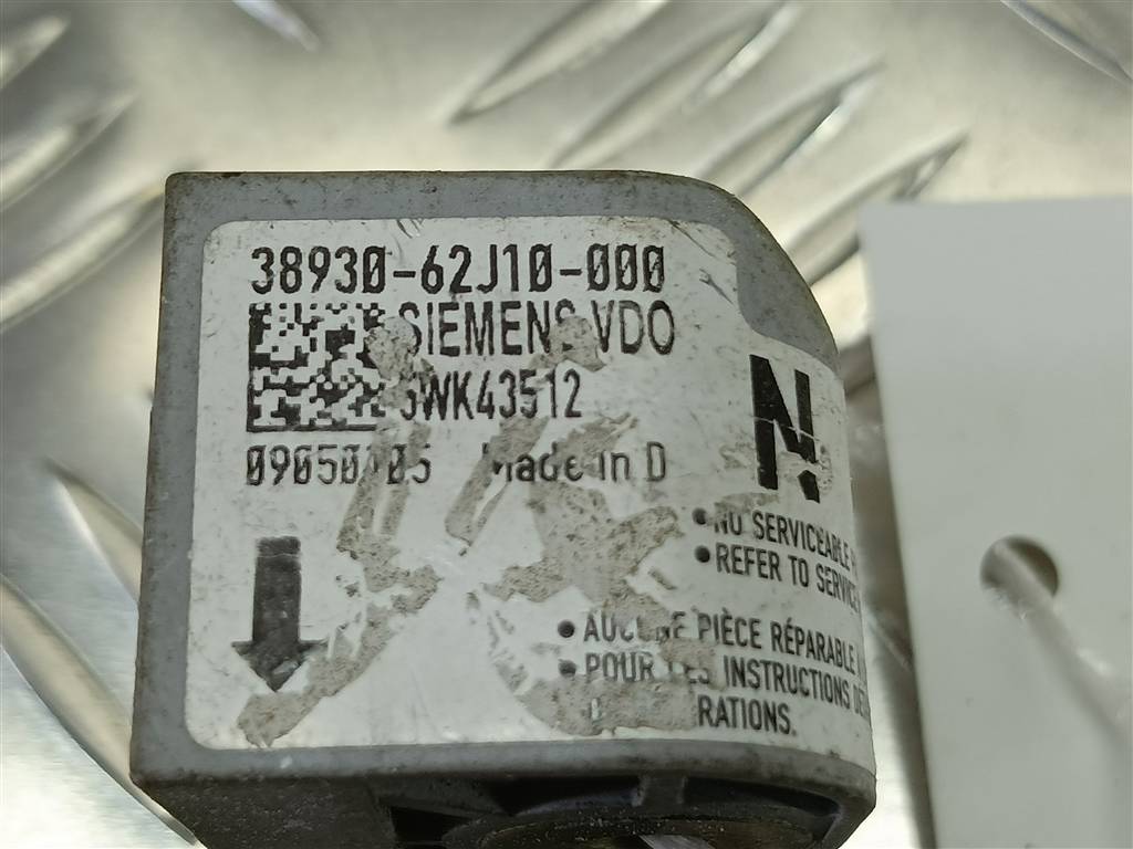 датчик удара (air bag) SUZUKI SWIFT 1.3 MT (93 л.с.)Swift  III (2004—2011) Хетчбэк 3893062J10, 520 рублей, Москва