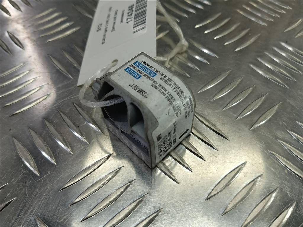 датчик удара (air bag) SUZUKI IGNIS 1.5 MT (99 л.с.)Ignis  II (2003—2008) Хетчбэк 3893086G10, 630 рублей, Москва