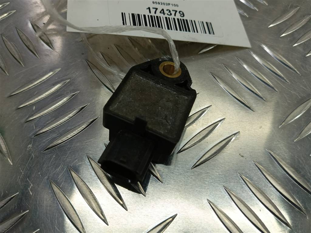 датчик удара (air bag) Hyundai GETZ  95920-2F100, 520 рублей, Москва