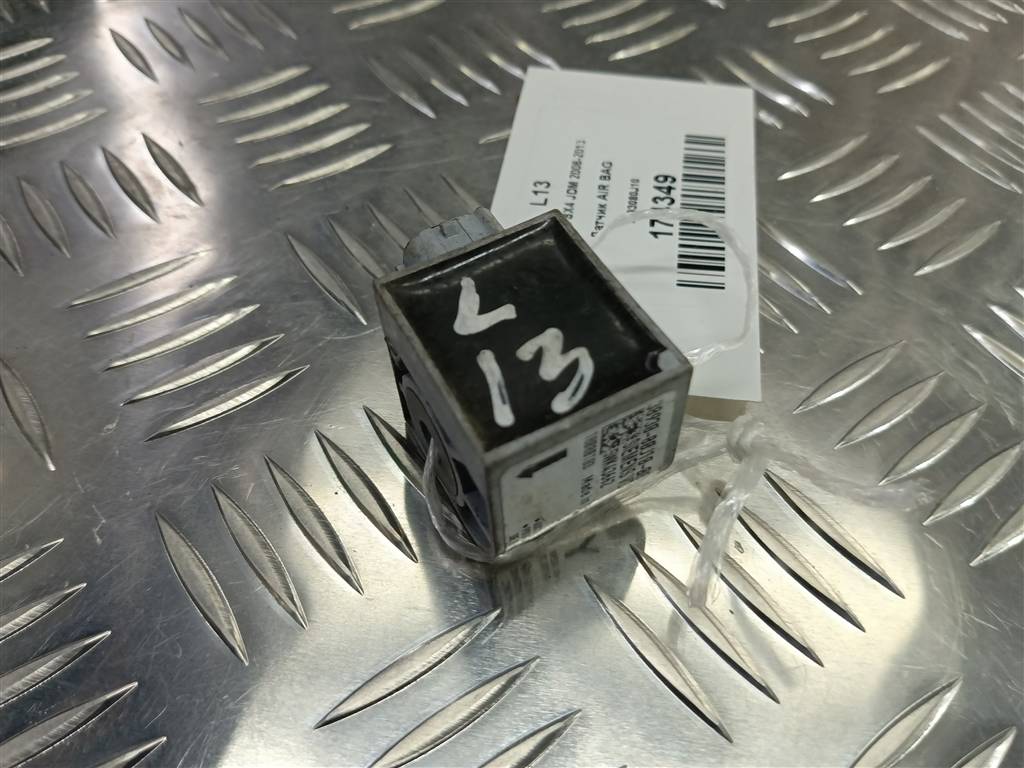 датчик удара (air bag) SUZUKI SX4 1.6 MT (125 л.с.)Swift  III (2004—2011) Хетчбэк 3893080J10, 630 рублей, Москва