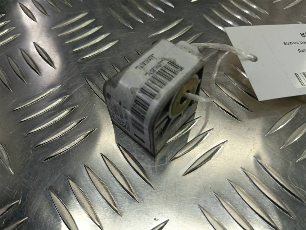 датчик удара (air bag) SUZUKI LIANA 1.6 MT (103 л.с.)Liana  I (2001—2006) Седан 3893059J00, 630 рублей, Москва