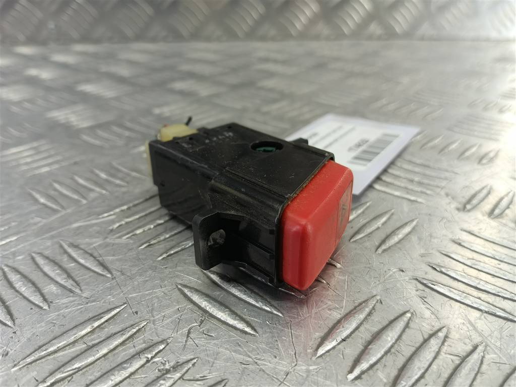 кнопка аварийной сигнализации HONDA CR-V 2.0 AT (150 л.с.)CR-V  II (2001—2004) Внедорожник 35510S9A003, 630 рублей, Москва