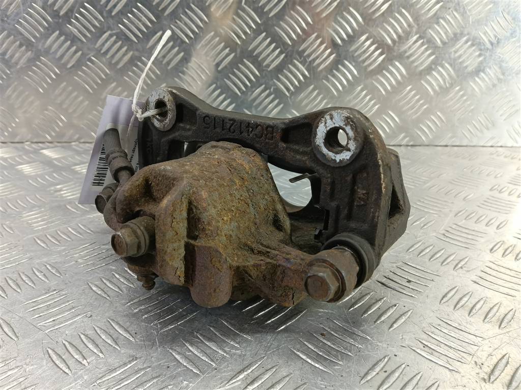 суппорт Hyundai I20 1.3 MT (78 л.с.)i20  I (2008—2012) Хетчбэк 581301J100, 2010 рублей, Москва