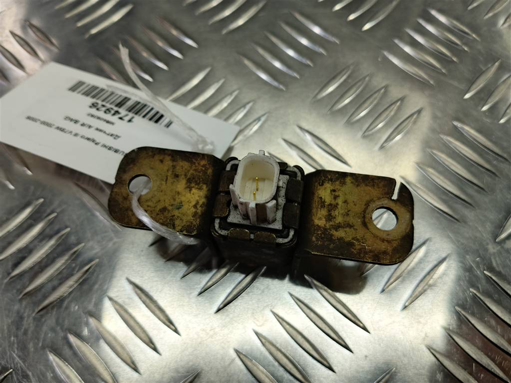 датчик удара (air bag) MITSUBISHI PAJERO  MR409363, 520 рублей, Москва