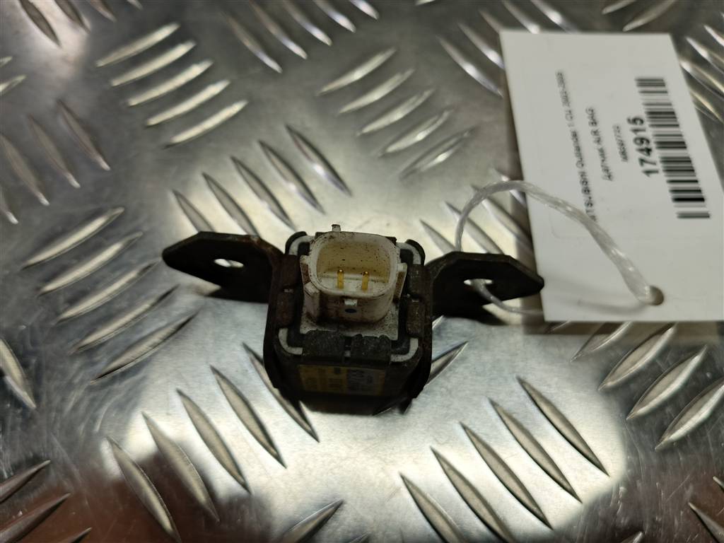 датчик удара (air bag) MITSUBISHI OUTLANDER  MR587733, 520 рублей, Москва