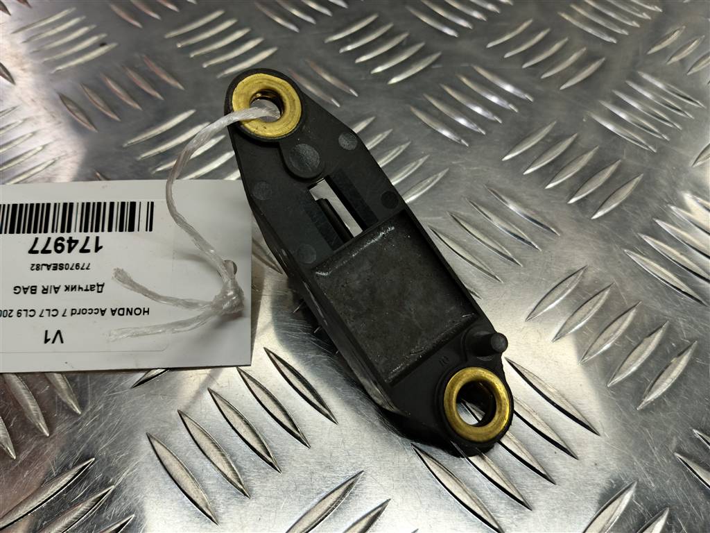 датчик удара (air bag) HONDA Accord 2.0 MT (155 л.с.)Accord  VII (2002—2006) Седан 77970SEAJ82, 980 рублей, Москва