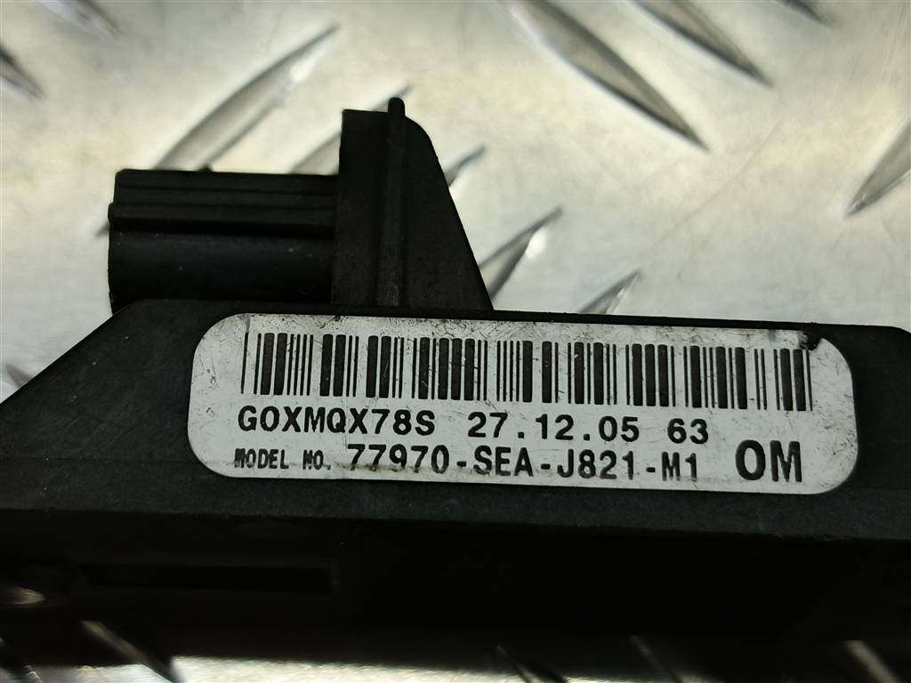 датчик удара (air bag) HONDA Accord 2.0 MT (155 л.с.)Accord  VII (2002—2006) Седан 77970SEAJ82, 980 рублей, Москва