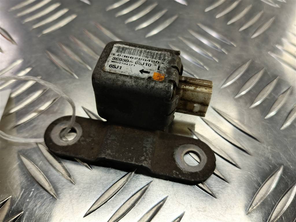 датчик удара (air bag) SUZUKI Grand Vitara  3893065J10, 520 рублей, Москва