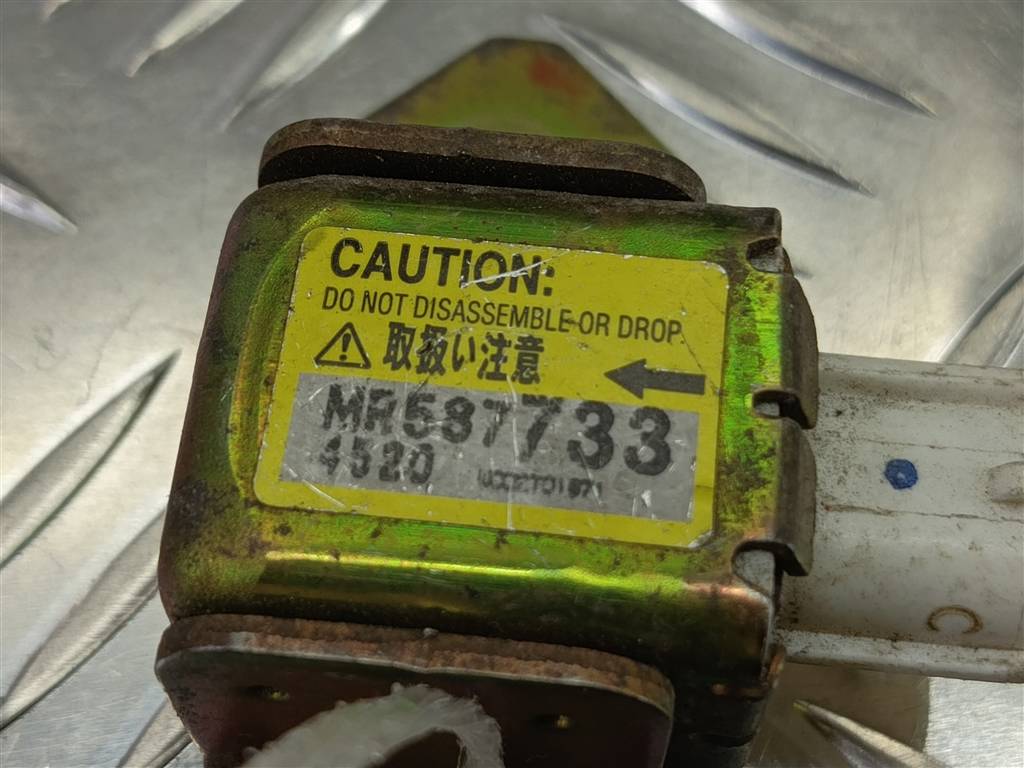 датчик удара (air bag) MITSUBISHI OUTLANDER  MR587733, 520 рублей, Москва