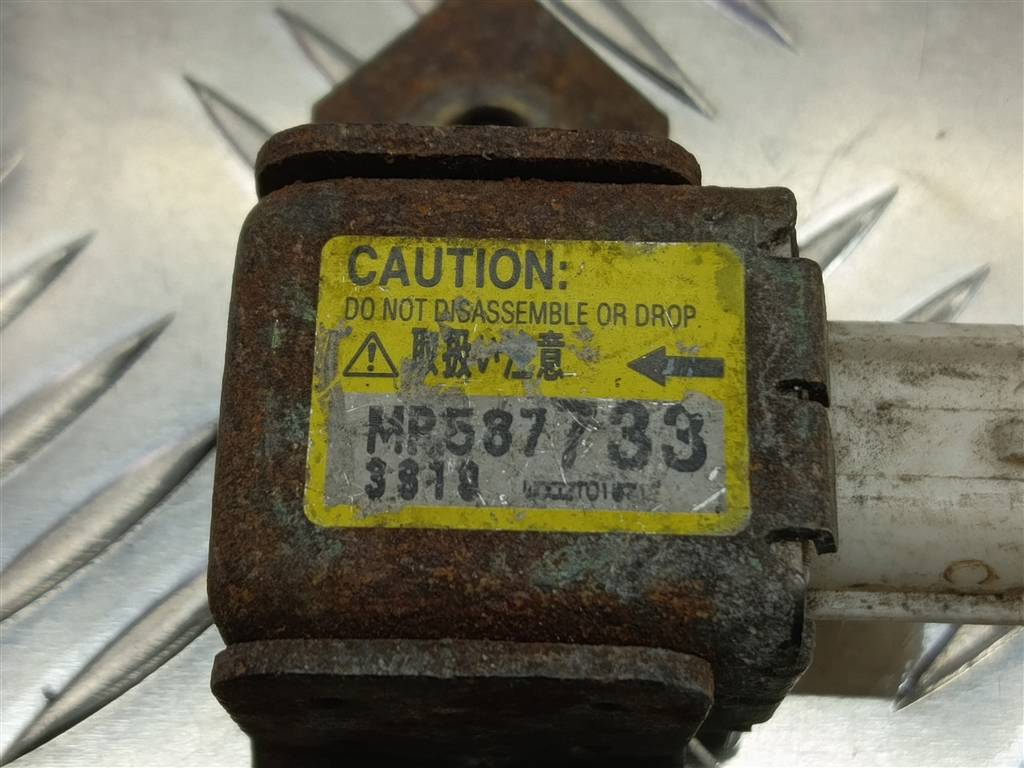 датчик удара (air bag) MITSUBISHI OUTLANDER  MR587733, 520 рублей, Москва