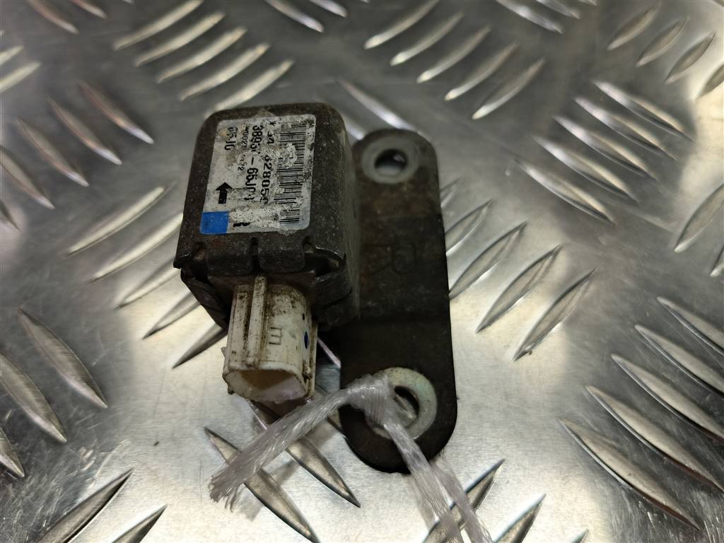 датчик удара (air bag) SUZUKI Grand Vitara  3893065J00, 520 рублей, Москва