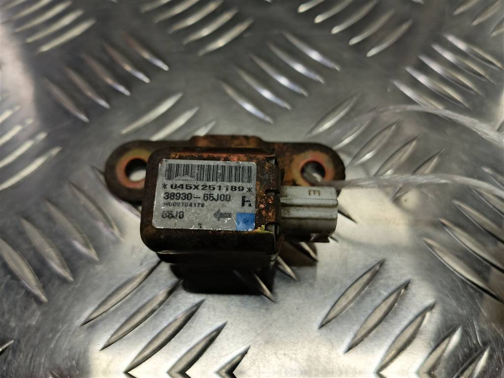 датчик удара (air bag) SUZUKI Grand Vitara  3893065J00, 520 рублей, Москва