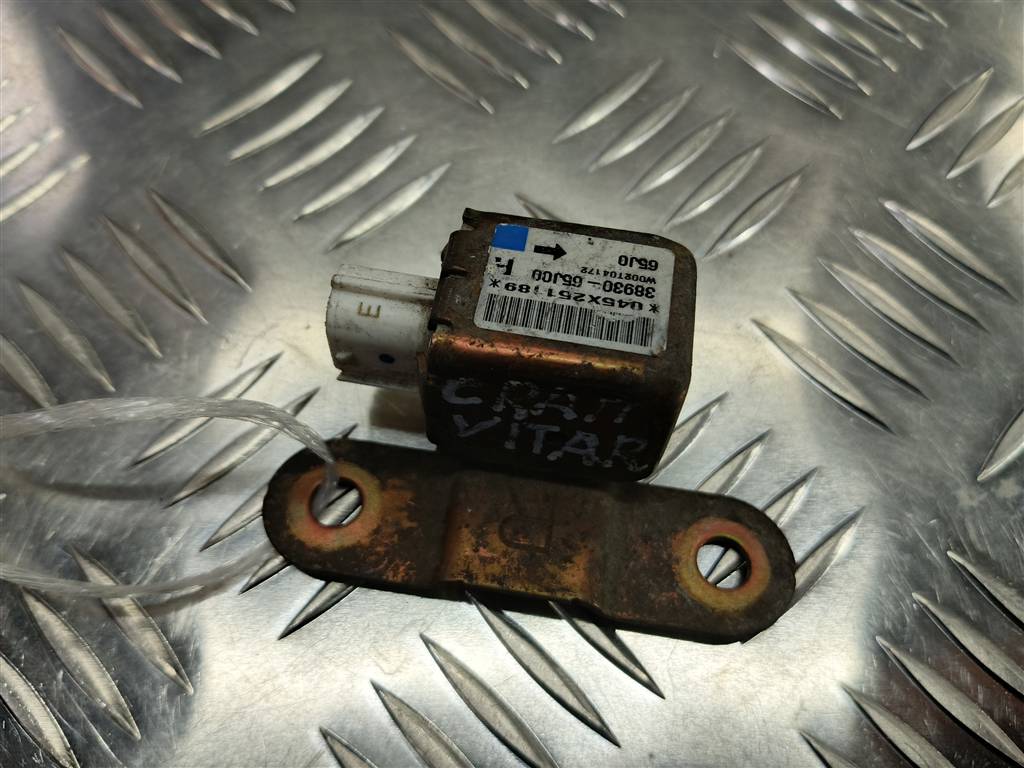 датчик удара (air bag) SUZUKI Grand Vitara  3893065J00, 520 рублей, Москва