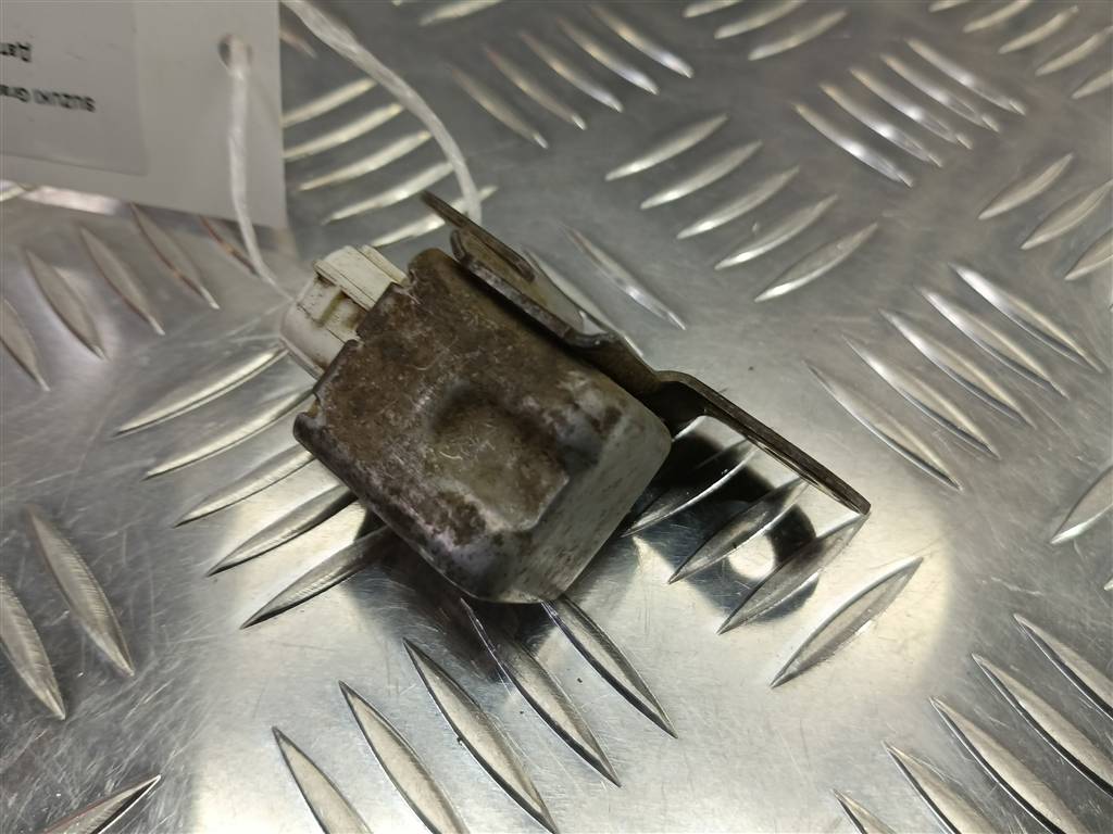 датчик удара (air bag) SUZUKI Grand Vitara  3893065J00, 520 рублей, Москва