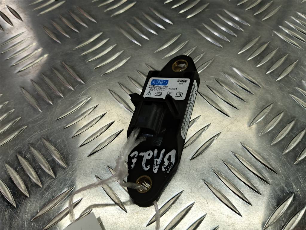 датчик удара (air bag) HONDA Accord 2.0 AT (155 л.с.)Accord  VII (2002—2006) Седан 77970SEAJ81, 520 рублей, Москва