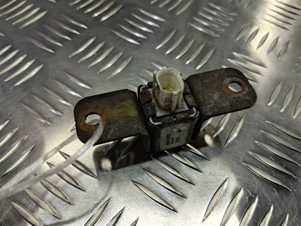 датчик удара (air bag) MITSUBISHI PAJERO  MR409363, 520 рублей, Москва