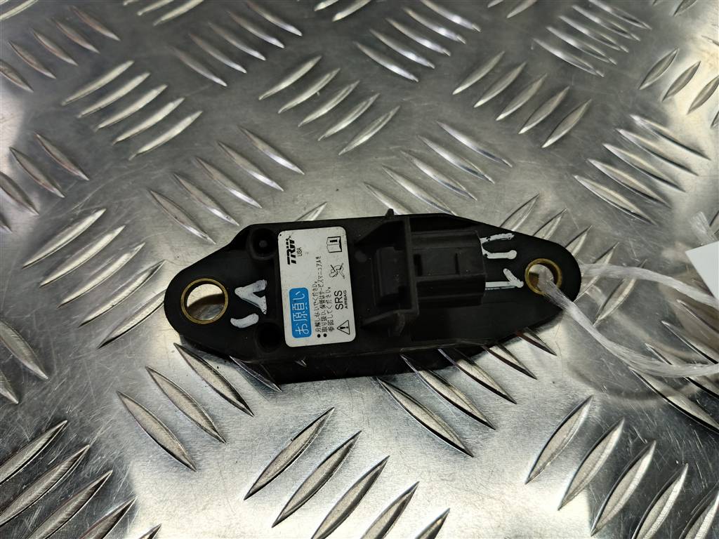 датчик удара (air bag) HONDA Accord 2.0 MT (155 л.с.)Accord  VII (2002—2006) Седан 77970SEAJ82, 980 рублей, Москва