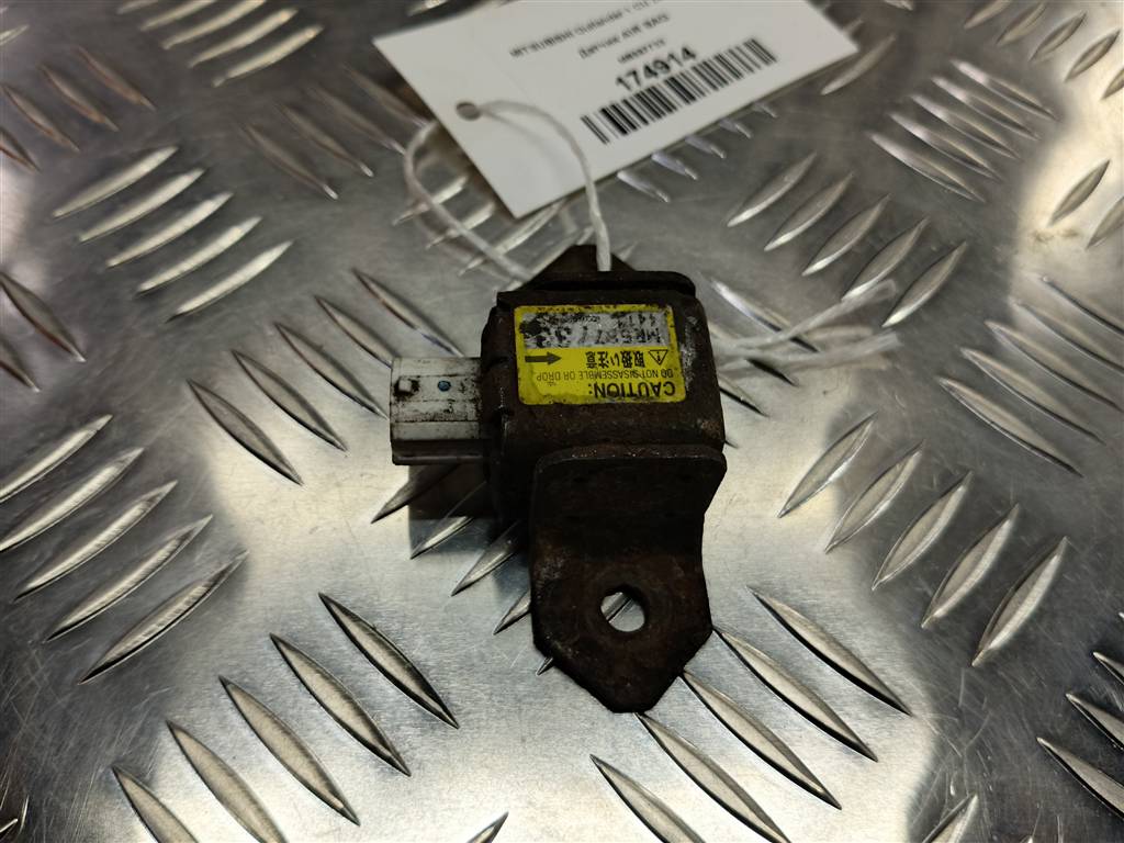 датчик удара (air bag) MITSUBISHI OUTLANDER  MR587733, 520 рублей, Москва