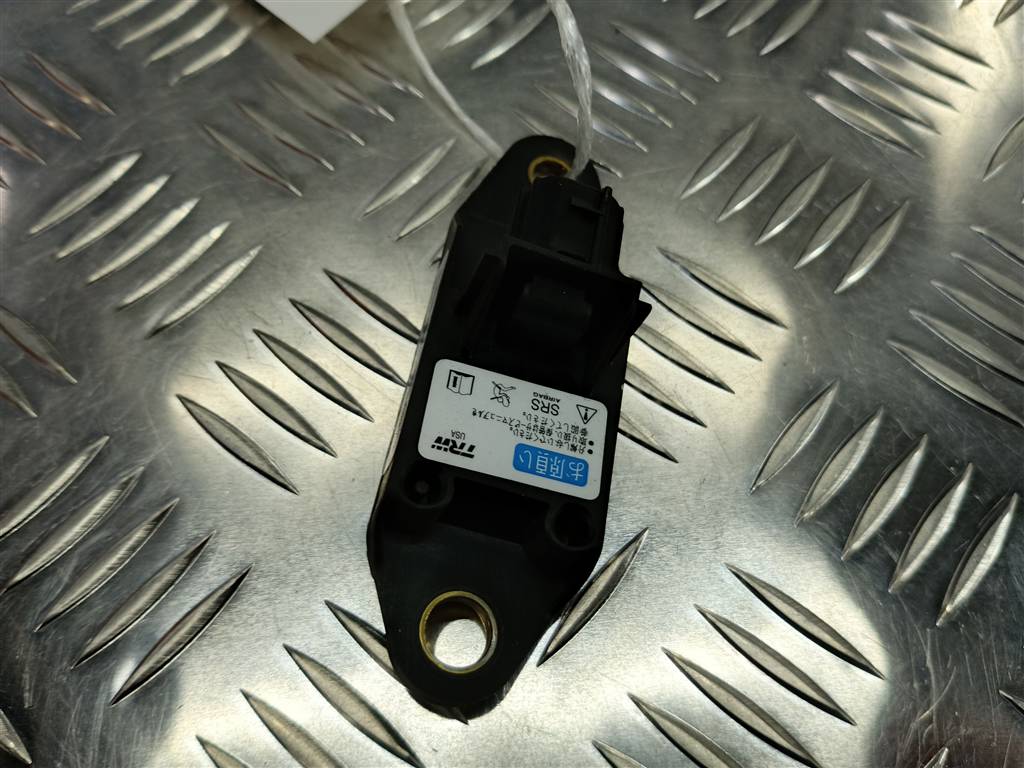 датчик удара (air bag) HONDA Accord 2.0 MT (155 л.с.)Accord  VII (2002—2006) Седан 77970SEAJ82, 980 рублей, Москва