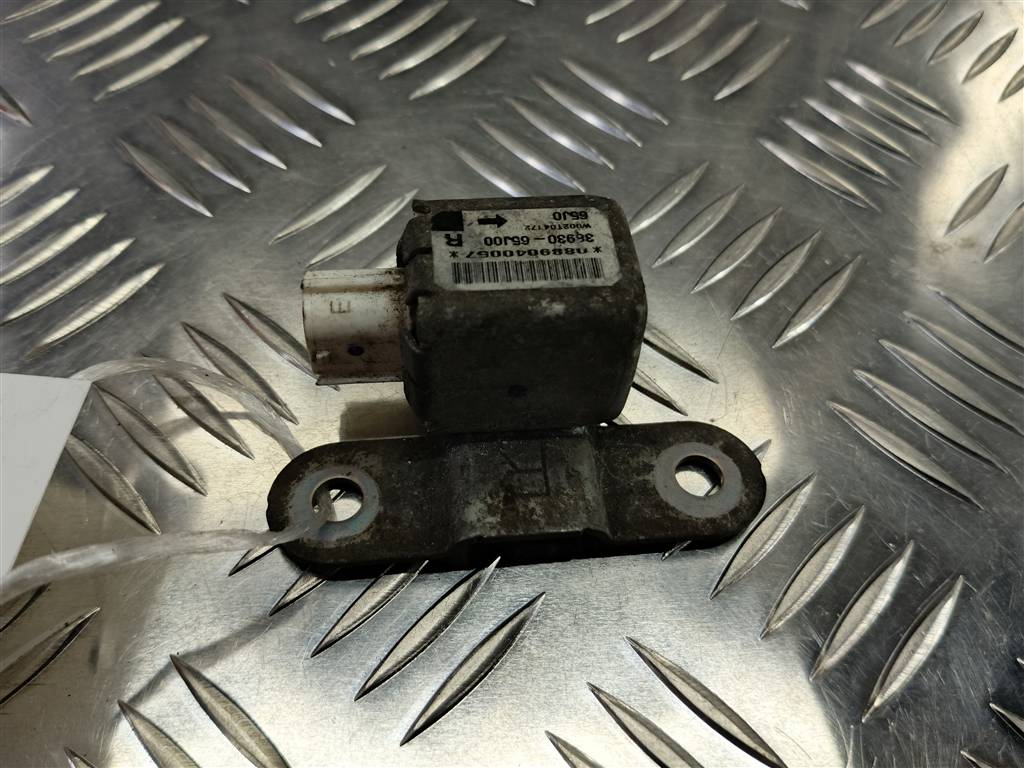 датчик удара (air bag) SUZUKI Grand Vitara  3893065J00, 520 рублей, Москва