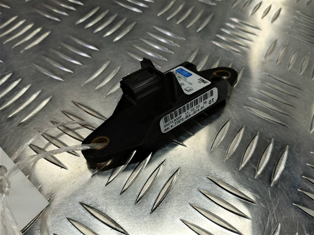 датчик удара (air bag) HONDA Accord 2.0 AT (155 л.с.)Accord  VII (2002—2006) Седан 77970SEAJ81, 520 рублей, Москва