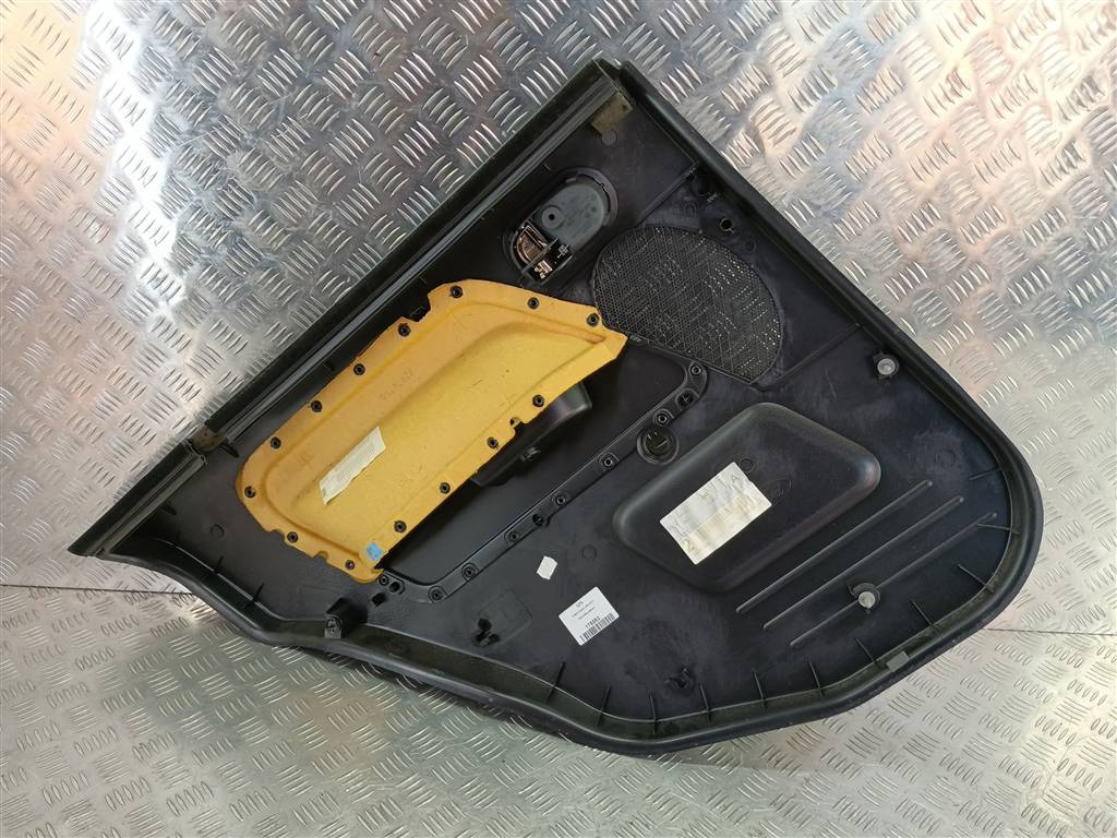 обшивка двери FORD Fusion 1.4 AMT (80 л.с.)Fusion  I рестайлинг (2005—2012) Хетчбэк 1374773, 1090 рублей, Москва