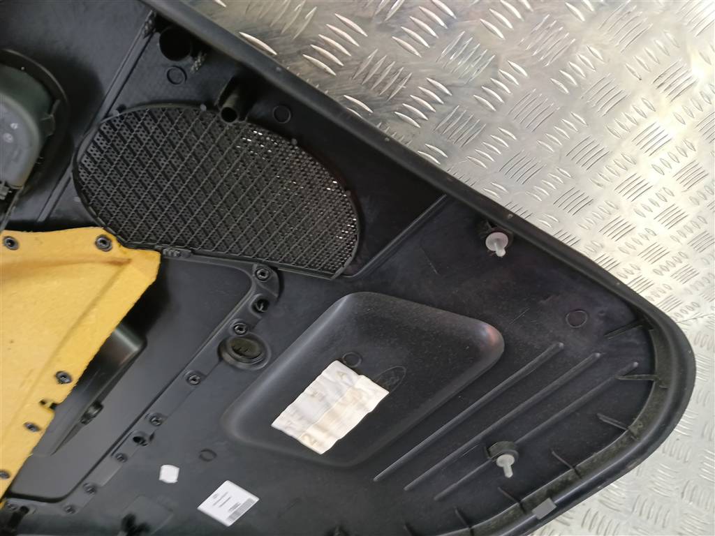 обшивка двери FORD Fusion 1.4 AMT (80 л.с.)Fusion  I рестайлинг (2005—2012) Хетчбэк 1374773, 1090 рублей, Москва