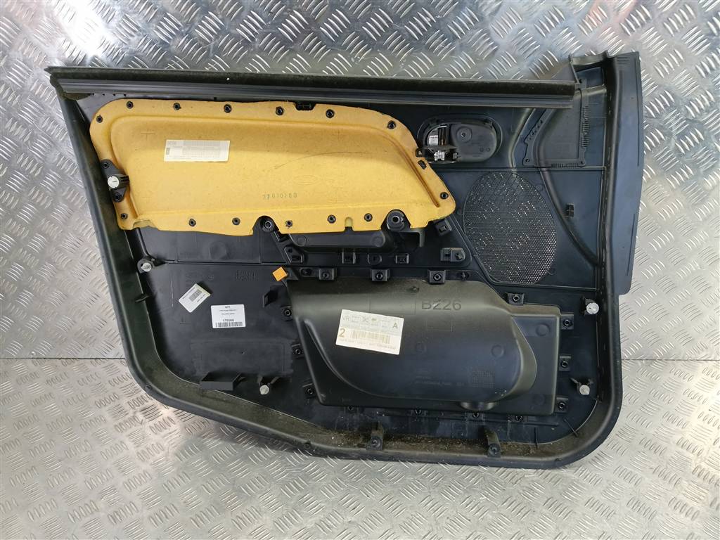 обшивка двери FORD Fusion 1.4 AMT (80 л.с.)Fusion  I рестайлинг (2005—2012) Хетчбэк 1504756, 1210 рублей, Москва