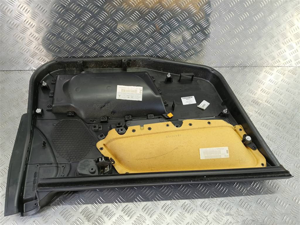 обшивка двери FORD Fusion 1.4 AMT (80 л.с.)Fusion  I рестайлинг (2005—2012) Хетчбэк 1504756, 1210 рублей, Москва