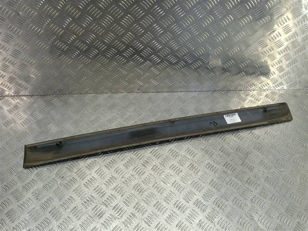 накладка двери FORD Fusion 1.4 AMT (80 л.с.)Fusion  I рестайлинг (2005—2012) Хетчбэк 1711234, 1210 рублей, Москва