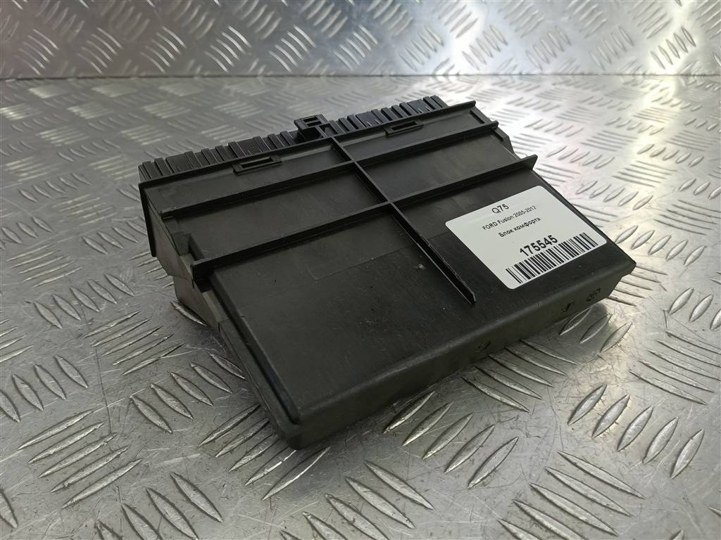 блок комфорта FORD Fusion 1.4 AMT (80 л.с.)Fusion  I рестайлинг (2005—2012) Хетчбэк 1679047, 1210 рублей, Москва