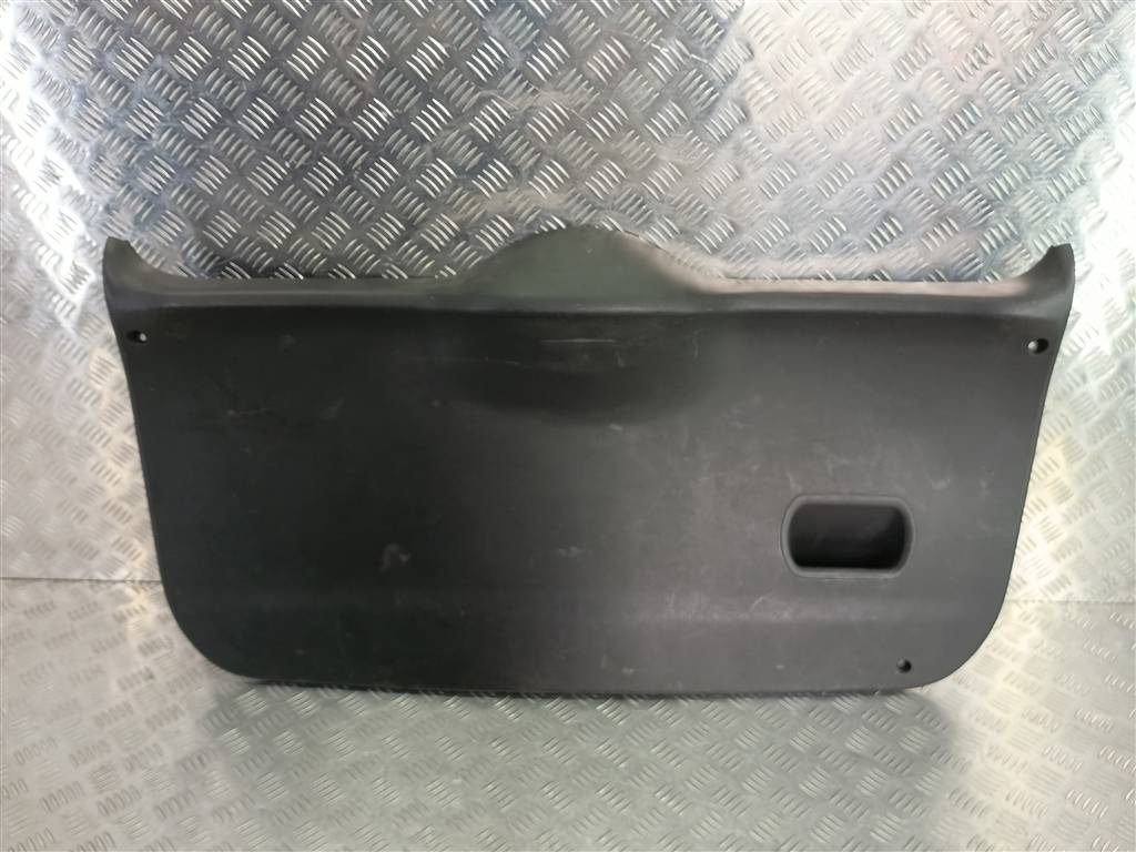обшивка крышки багажника FORD Fusion 1.4 AMT (80 л.с.)Fusion  I рестайлинг (2005—2012) Хетчбэк 1379906, 3390 рублей, Москва