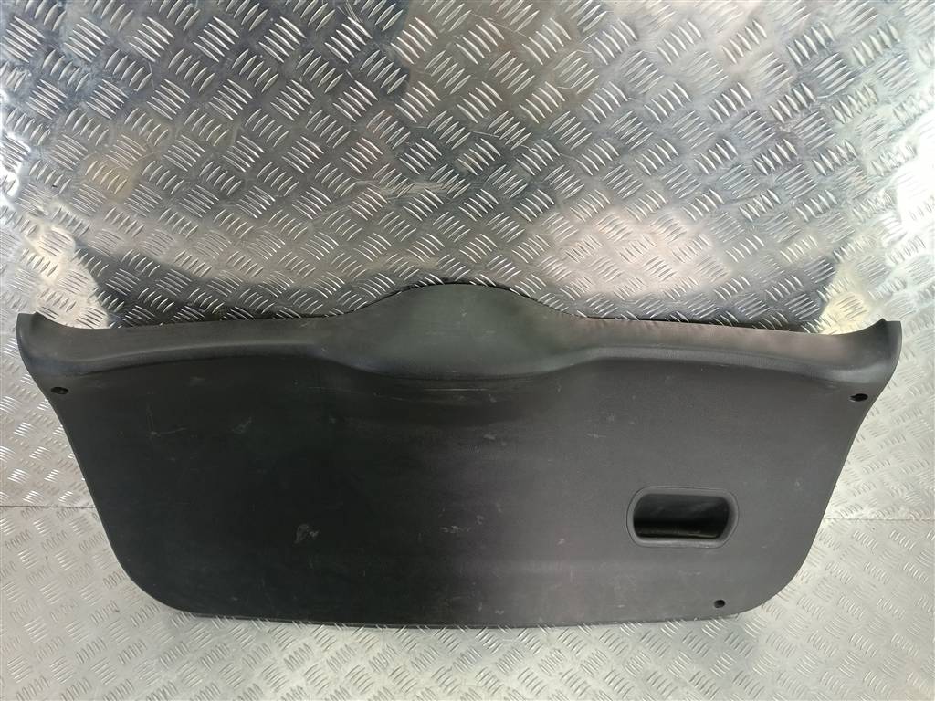 обшивка крышки багажника FORD Fusion 1.4 AMT (80 л.с.)Fusion  I рестайлинг (2005—2012) Хетчбэк 1379906, 3390 рублей, Москва