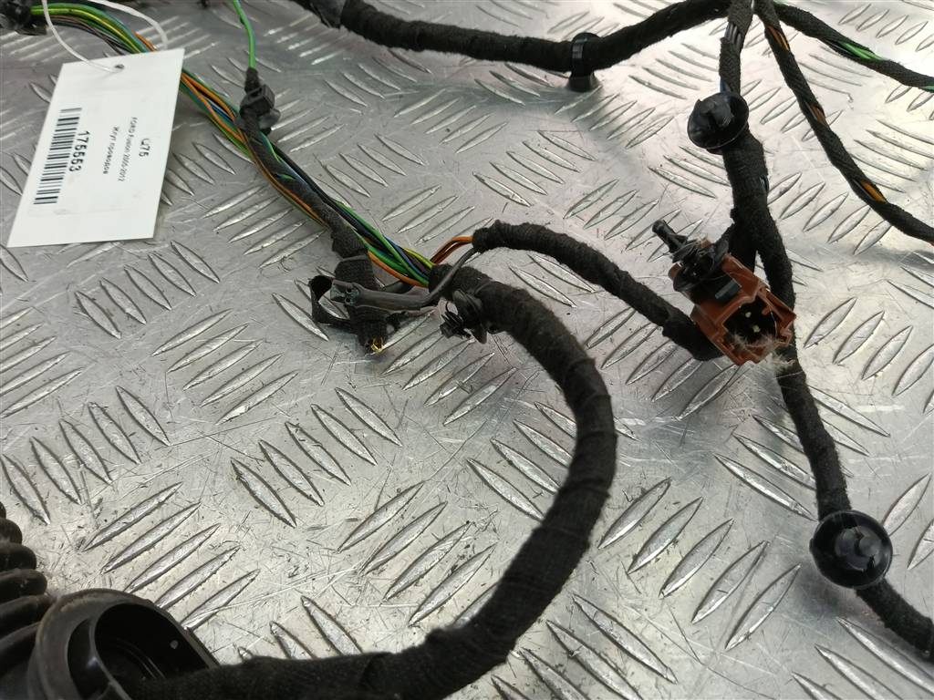 проводка (коса) FORD Fusion 1.4 AMT (80 л.с.)Fusion  I рестайлинг (2005—2012) Хетчбэк 1475848, 980 рублей, Москва