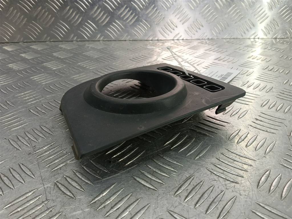 накладка бампера переднего FORD Fusion 1.4 AMT (80 л.с.)Fusion  I рестайлинг (2005—2012) Хетчбэк 1369324, 2010 рублей, Москва