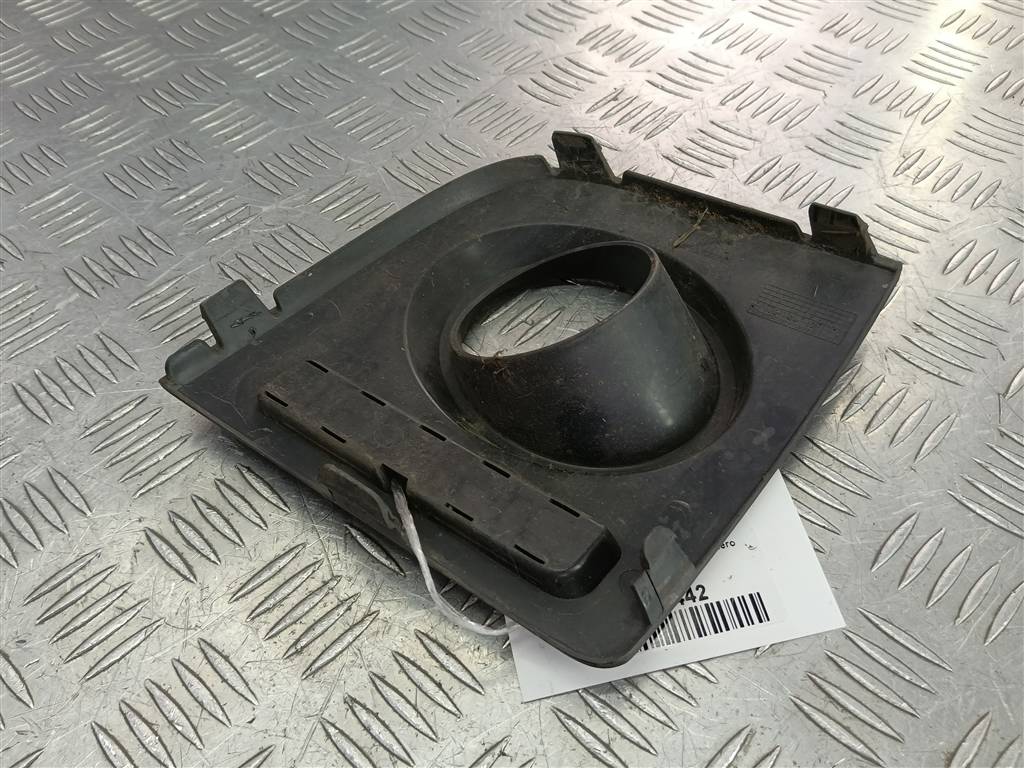 накладка бампера переднего FORD Fusion 1.4 AMT (80 л.с.)Fusion  I рестайлинг (2005—2012) Хетчбэк 1369324, 2010 рублей, Москва