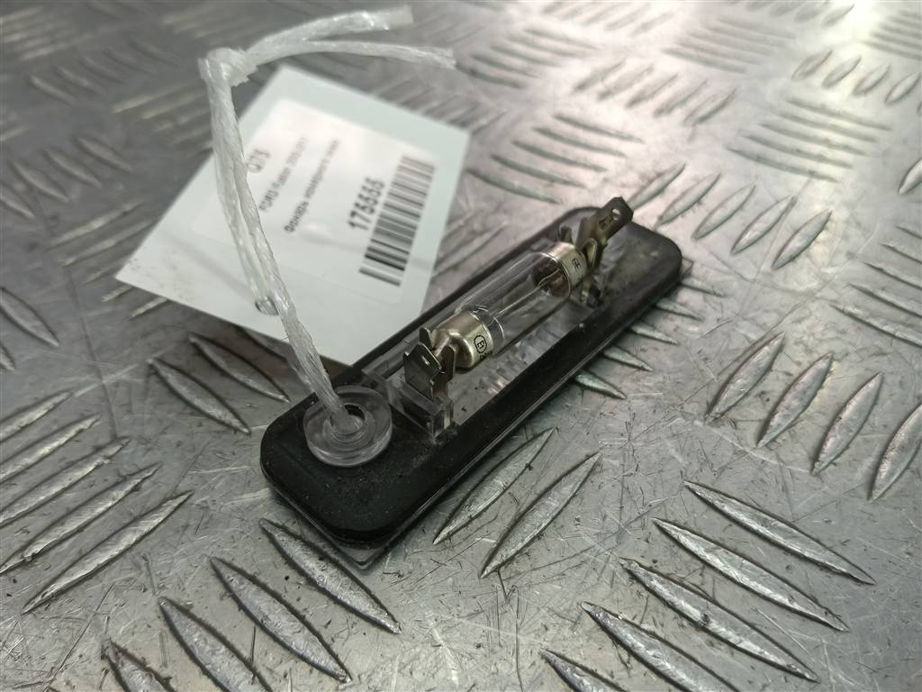 фонарь номерного знака FORD Fusion 1.4 AMT (80 л.с.)Fusion  I рестайлинг (2005—2012) Хетчбэк 1332916, 860 рублей, Москва