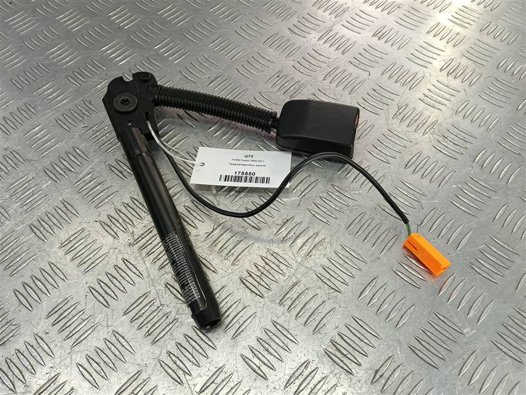 замок ремня безопасности FORD Fusion 1.4 AMT (80 л.с.)Fusion  I рестайлинг (2005—2012) Хетчбэк 1142011, 3850 рублей, Москва