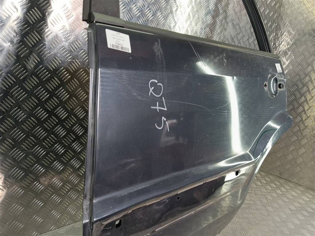 дверь FORD Fusion 1.4 AMT (80 л.с.)Fusion  I рестайлинг (2005—2012) Хетчбэк 1692558, 3850 рублей, Москва