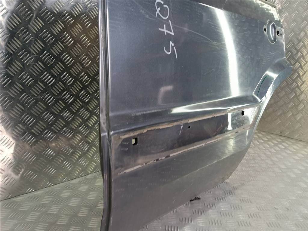 дверь FORD Fusion 1.4 AMT (80 л.с.)Fusion  I рестайлинг (2005—2012) Хетчбэк 1692558, 3850 рублей, Москва