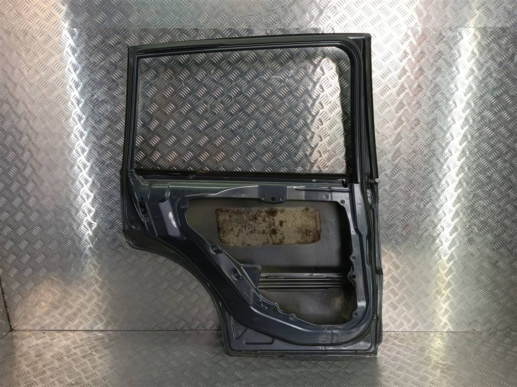 дверь FORD Fusion 1.4 AMT (80 л.с.)Fusion  I рестайлинг (2005—2012) Хетчбэк 1692558, 3850 рублей, Москва