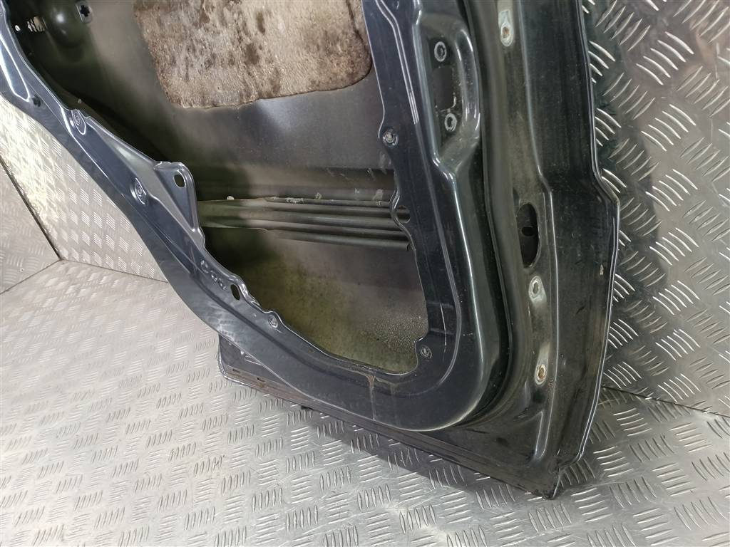 дверь FORD Fusion 1.4 AMT (80 л.с.)Fusion  I рестайлинг (2005—2012) Хетчбэк 1692558, 3850 рублей, Москва