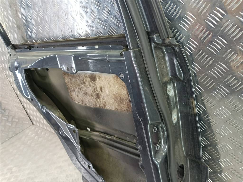 дверь FORD Fusion 1.4 AMT (80 л.с.)Fusion  I рестайлинг (2005—2012) Хетчбэк 1692558, 3850 рублей, Москва