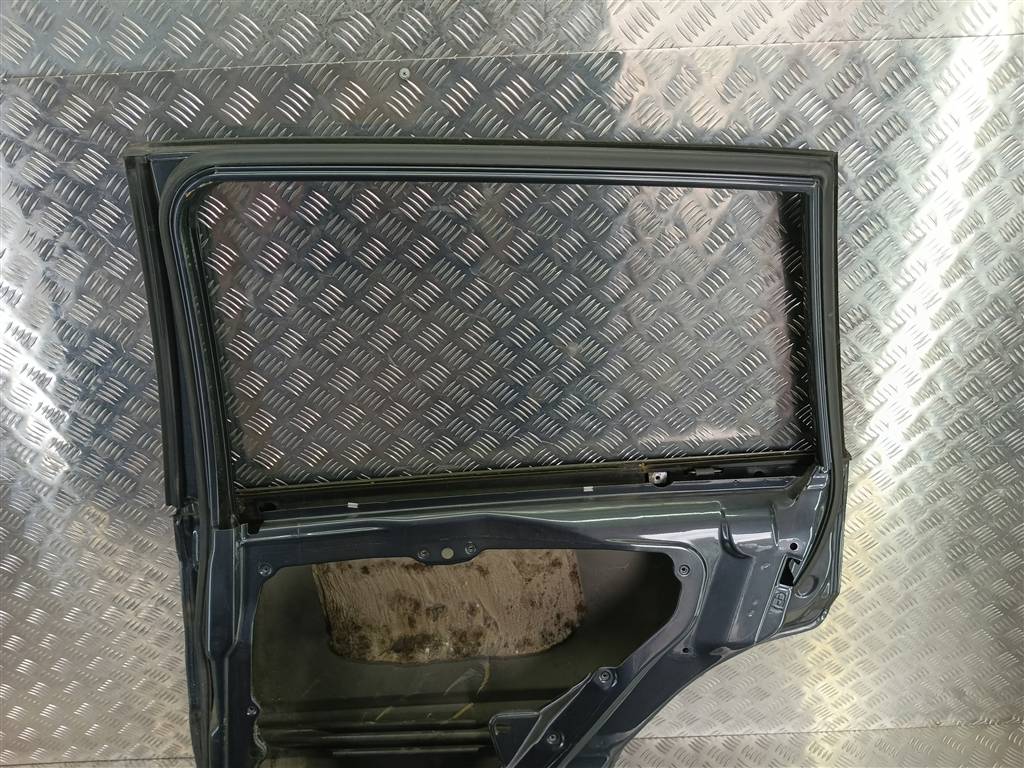 дверь FORD Fusion 1.4 AMT (80 л.с.)Fusion  I рестайлинг (2005—2012) Хетчбэк 1692555, 4770 рублей, Москва