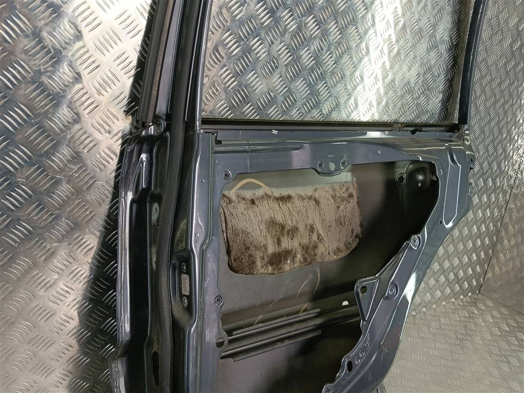 дверь FORD Fusion 1.4 AMT (80 л.с.)Fusion  I рестайлинг (2005—2012) Хетчбэк 1692555, 4770 рублей, Москва