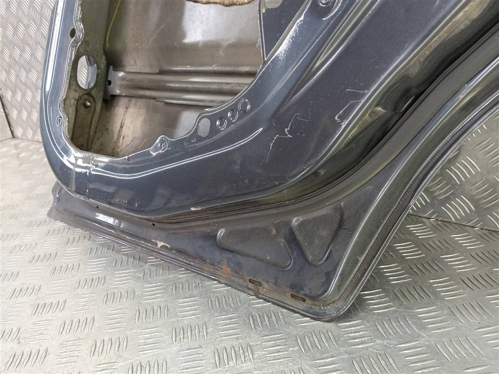 дверь FORD Fusion 1.4 AMT (80 л.с.)Fusion  I рестайлинг (2005—2012) Хетчбэк 1692555, 4770 рублей, Москва